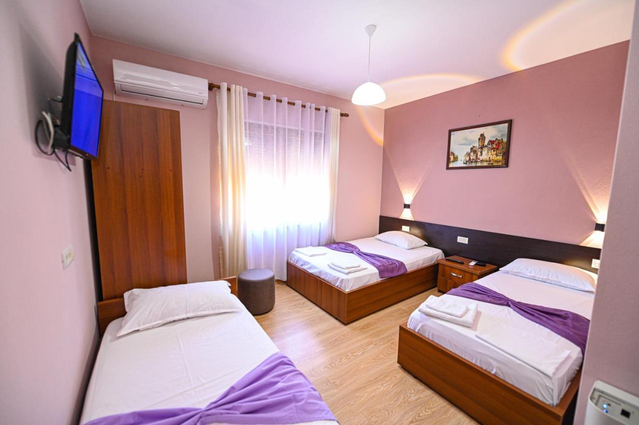 Hotel Epoka ชโคเดอร์ ภายนอก รูปภาพ